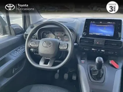 Photo 8 Toyota Proace  City Verso Medium 1.5 100 D-4D Executive