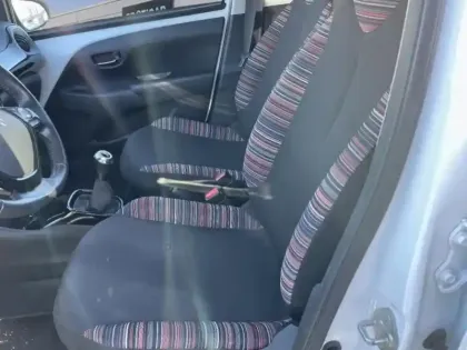 Photo 8 Citroën C1  Airscape VTi 72 S&S Feel 5p E6.d