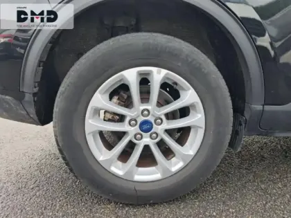 Photo 12 Ford Kuga  2.5 Duratec 190ch FHEV E85 Titanium BVA