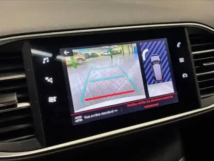 Photo 12 Peugeot 308  1.2 PureTech 130ch S&S GT Line EAT8 7cv