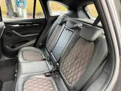 Photo 7 BMW X1  xDrive18dA 150ch xLine