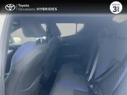 Photo 11 Toyota C-HR  122h Graphic 2WD E-CVT MY20