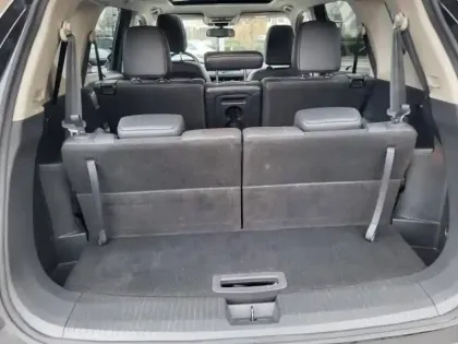 Photo 7 Nissan X-trail  e-4orce 213ch Tekna 7 places