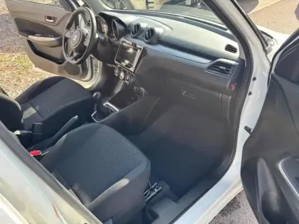 Photo 9 Suzuki Swift  1.2 Dualjet Hybrid 83ch Pack