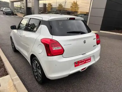 Photo 6 Suzuki Swift  1.2 Dualjet Hybrid 83ch Pack