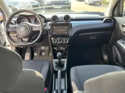 Photo 10 Suzuki Swift  1.2 Dualjet Hybrid 83ch Pack