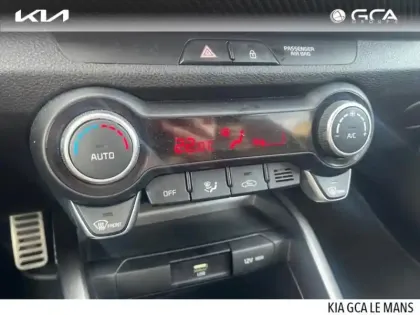 Photo 10 Kia Stonic  1.0 T-GDi 120ch MHEV GT Line DCT7