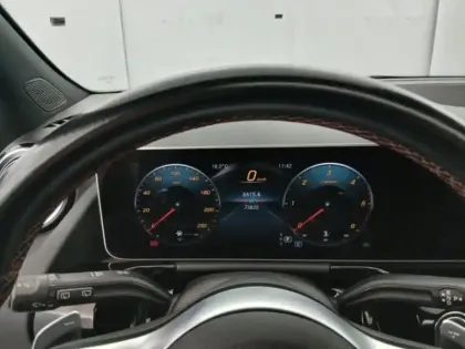 Photo 13 Mercedes Classe B  180d 116ch AMG Line 7G-DCT