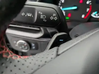 Photo 14 Ford Puma Gén. II Ph1 ST-Line Design 2 5