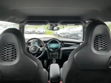 Photo 6 Mini Mini  Cooper 136ch John Cooper Works BVA7