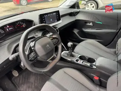 Photo 14 Peugeot 208  1.2 PureTech 100ch S&S Allure