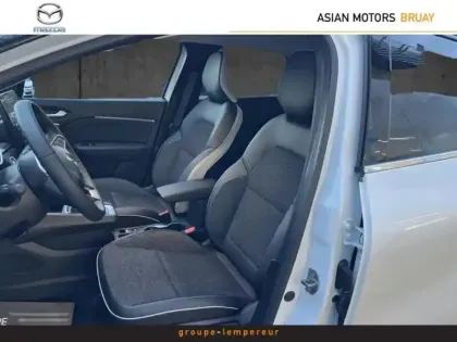 Photo 8 Renault Captur  1.6 E-Tech hybride 145ch Techno Fast Track