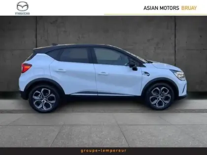 Photo 18 Renault Captur  1.6 E-Tech hybride 145ch Techno Fast Track