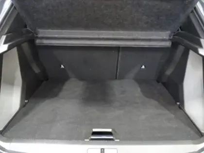 Photo 12 Peugeot 2008  1.2 Hybrid 136ch GT e-DCS6