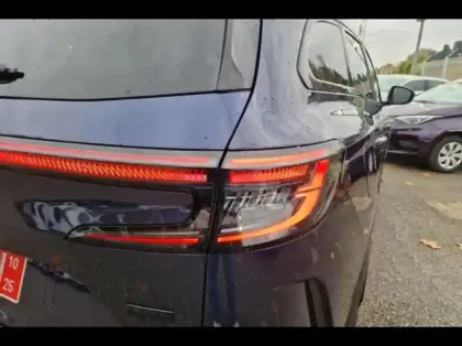 Photo 13 Renault Espace  1.2 E-Tech full hybrid 200ch esprit Alpine 7 places - 25