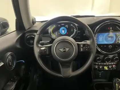 Photo 8 Mini Mini  Cooper SE 184ch Edition Premium Plus BVA 5CV