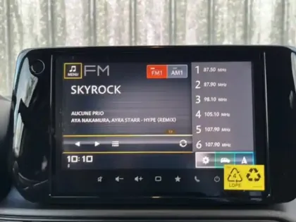 Photo 6 Suzuki Swift  1.2 Hybrid 83ch Privilège Auto