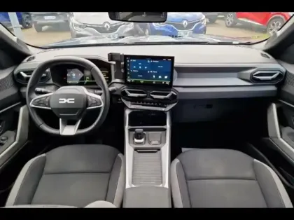 Photo 8 Dacia Bigster  1.8 hybrid 155ch Journey