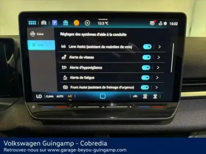 Photo 10 Volkswagen T-roc  1.5 eTSI 116ch Life DSG7