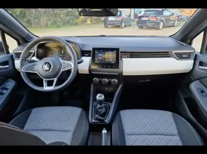 Photo 8 Renault Clio  1.5 Blue dCi 100ch Limited 21N