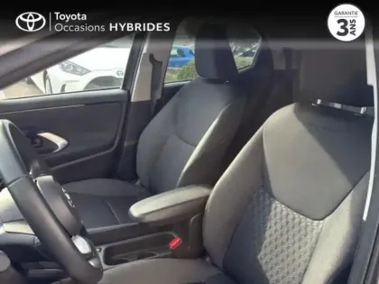 Photo 10 Toyota Yaris  116h Design 5p MC24