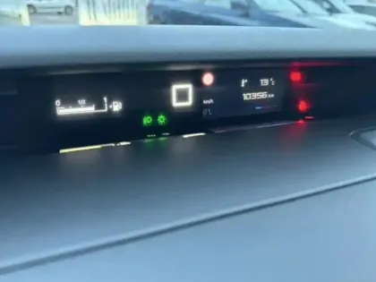 Photo 14 Citroën C3  1.2 Turbo 100ch MAX