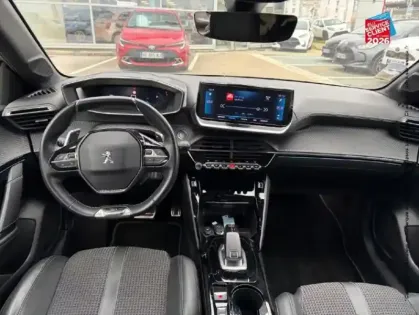 Photo 14 Peugeot 208  1.2 PureTech 100ch S&S GT Line EAT8