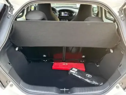 Photo 13 Toyota Aygo Gén. I Ph1 Dynamic 5