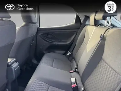 Photo 11 Toyota Yaris  116h Dynamic Business 5p + Programme Beyond Zero Academy MY22