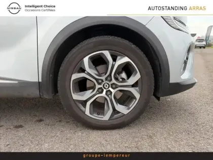 Photo 10 Renault Captur  1.6 E-Tech hybride 145ch Intens -21