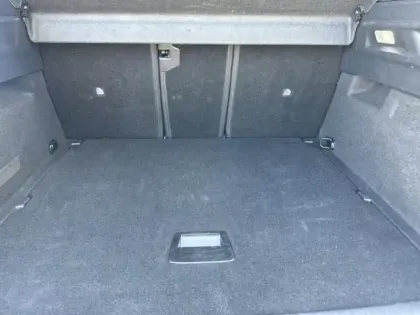 Photo 5 Peugeot 3008  1.2 Hybrid 136ch Allure e-DCS6