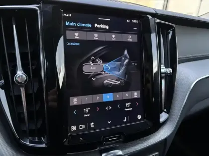 Photo 27 Volvo Xc60  T8 AWD Hybride rechargeable 310 ch+145 ch Geartronic 8