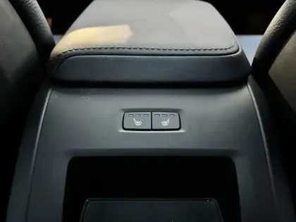 Photo 13 Volvo Xc60  T8 AWD Hybride rechargeable 310 ch+145 ch Geartronic 8