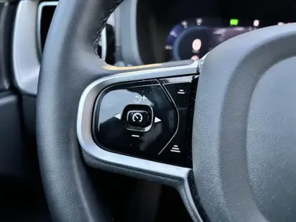 Photo 17 Volvo Xc60  T8 AWD Hybride rechargeable 310 ch+145 ch Geartronic 8