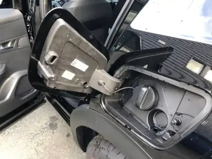 Photo 19 Peugeot 2008  Hybrid 145 e-DCS6