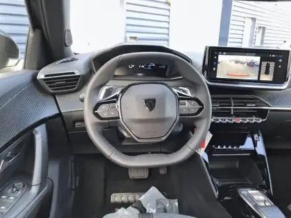 Photo 29 Peugeot 2008  Hybrid 145 e-DCS6