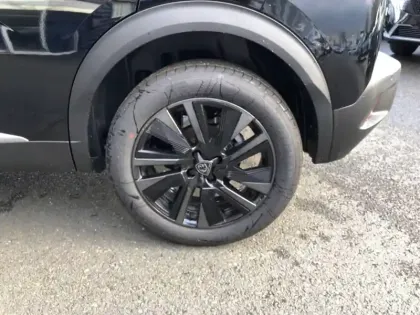 Photo 12 Peugeot 2008  Hybrid 145 e-DCS6