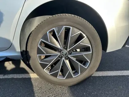 Photo 17 Skoda Kamiq  1.0 TSI Evo 110 ch DSG7