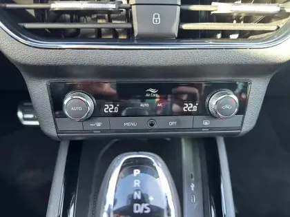 Photo 25 Skoda Kamiq  1.0 TSI Evo 110 ch DSG7