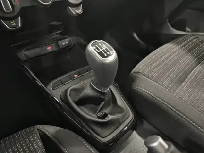 Photo 20 Kia Stonic  1.0 T-GDi 100 ch BVM6