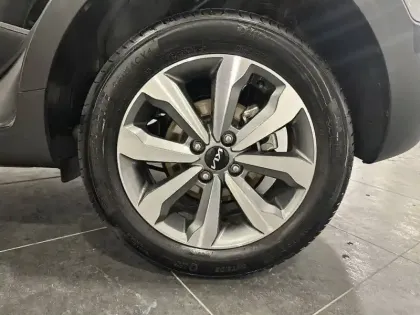 Photo 10 Kia Stonic  1.0 T-GDi 100 ch BVM6