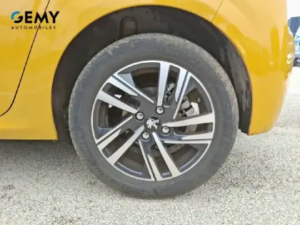 Photo 10 Peugeot 208  PureTech 100 S&S BVM6