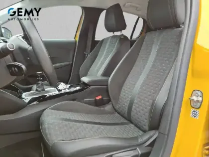 Photo 8 Peugeot 208  PureTech 100 S&S BVM6