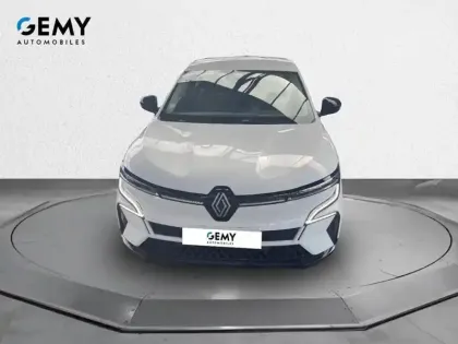 Photo 16 Renault Megane Gén. V (BCB) Ph1 Equilibre 5