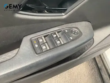 Photo 11 Renault Megane Gén. V (BCB) Ph1 Equilibre 5