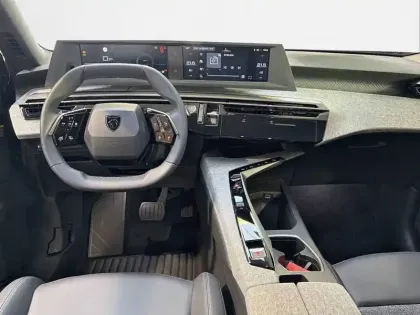 Photo 27 Peugeot 5008  Hybrid 145 e-DCS6