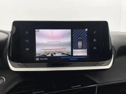 Photo 28 Peugeot 208  BlueHDi 100 S&S BVM6