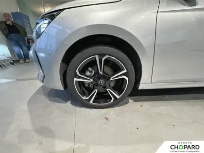 Photo 20 Opel Corsa  1.2 Turbo Hybrid 110 ch e-DCT6