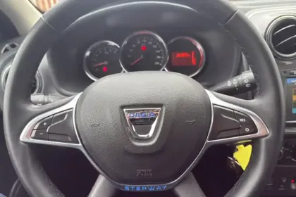 Photo 16 Dacia Sandero  TCe 90