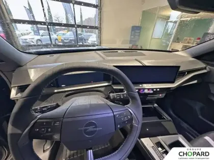 Photo 11 Opel Grandland  1.2 Turbo Hybrid 145 ch e-DCT6